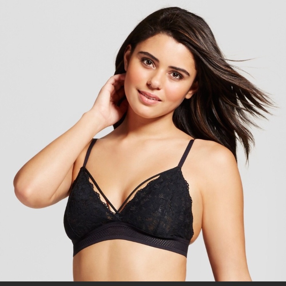 Xhilaration Strappy Lace Triangle Bralette NWOT